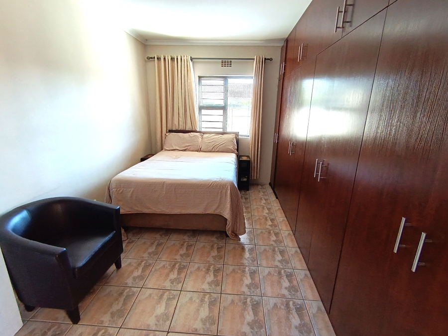 To Let 4 Bedroom Property for Rent in Southfork Western Cape